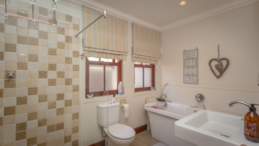 3 Bedroom Property for Sale in The Coves North West